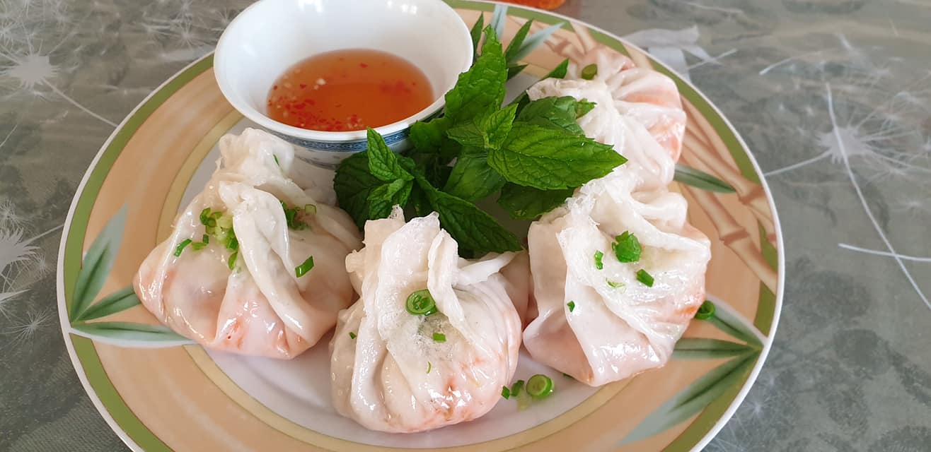 Bánh Cuốn Đùm                                                                                                                                         