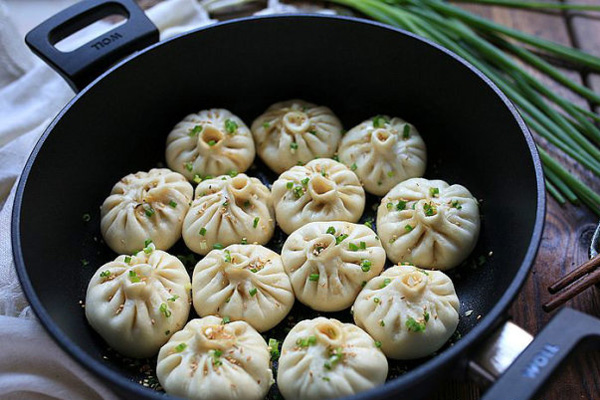 Bánh Bao Áp Chảo                                                                                                                                      