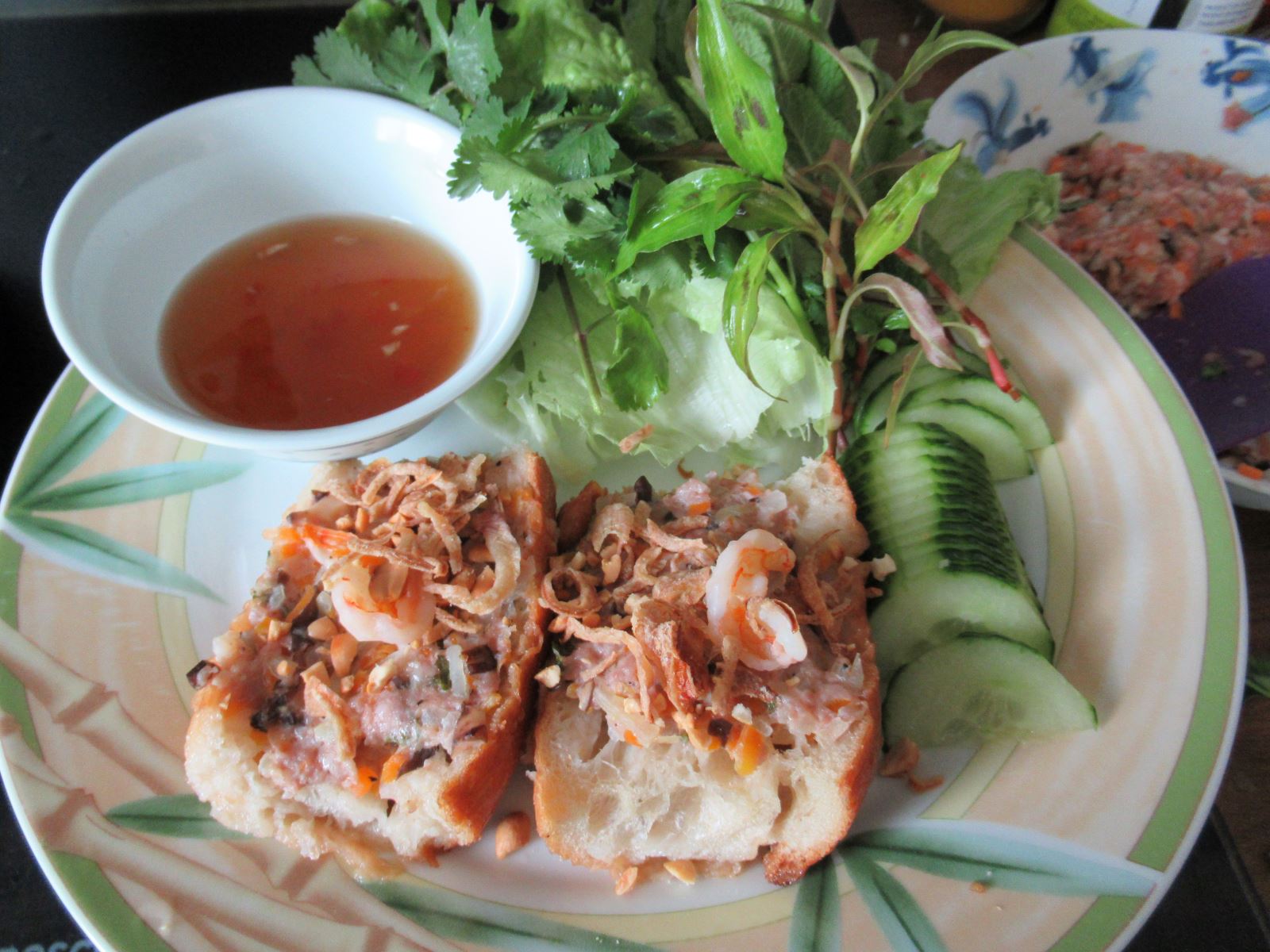 Bánh Mì Hấp                                                                                                                                           
