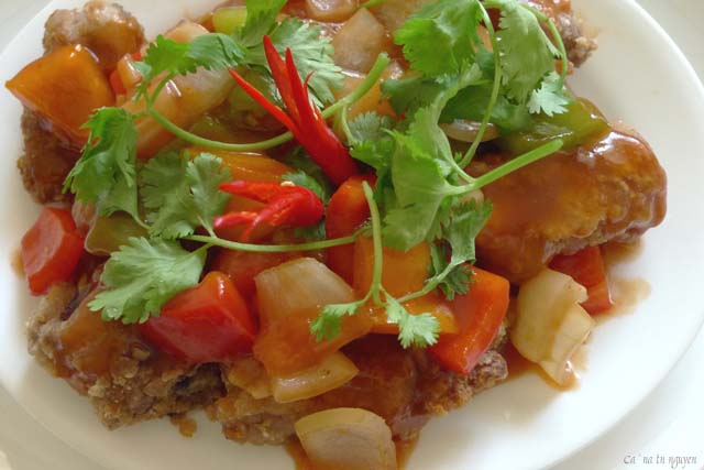Sườn Xào Chua Ngọt                                                                                                                                    