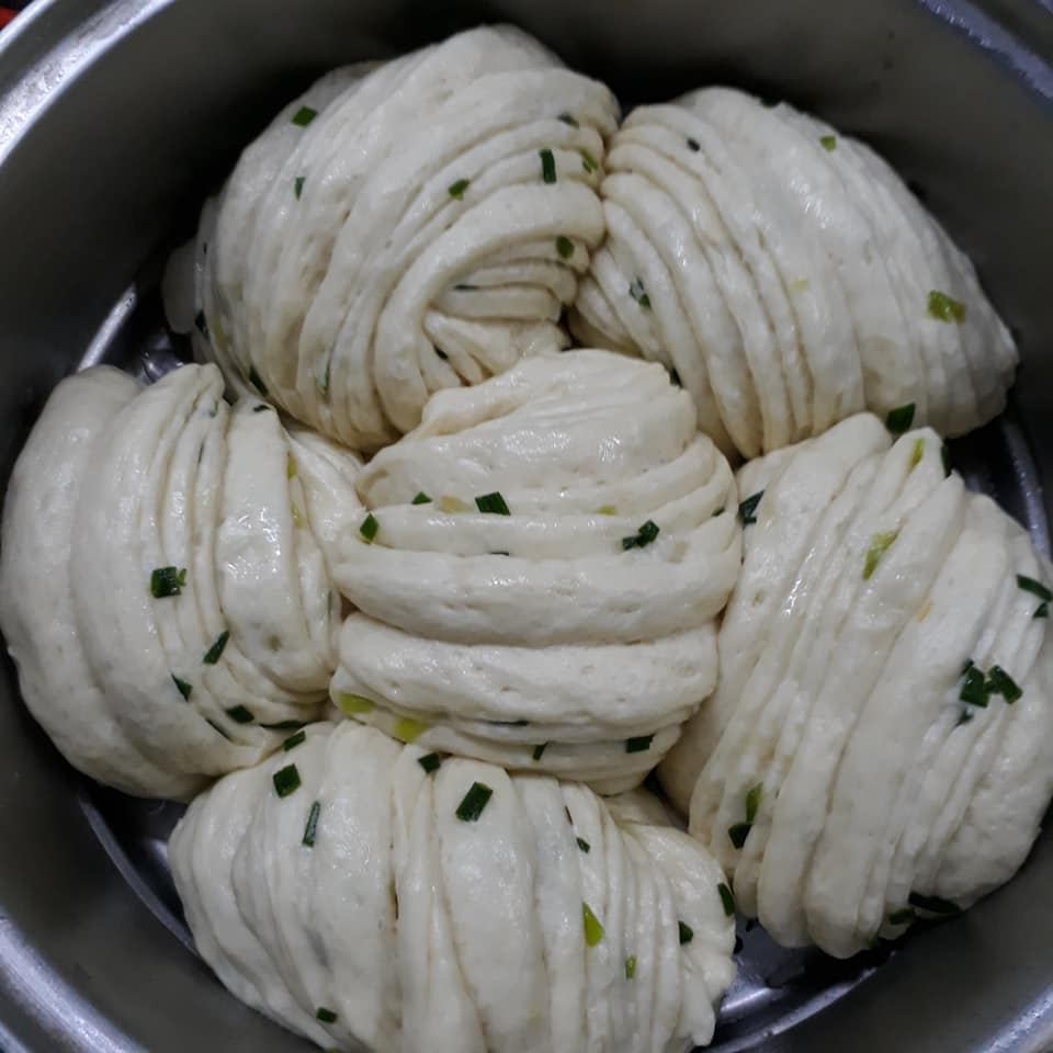 Bánh Hành Hấp Cuốn                                                                                                                                    