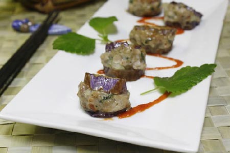 Cà Tím Nhồi Thịt                                                                                                                                      