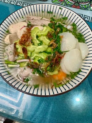 Bún Sườn                                                                                                                                              