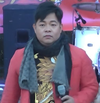 Thành Phố Sau Lưng